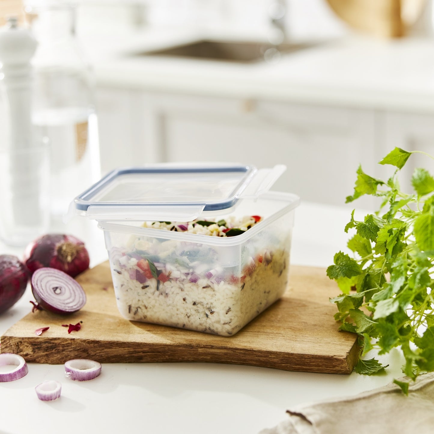 Rotho Clic and Lock Foodkeeper - 1.4 L