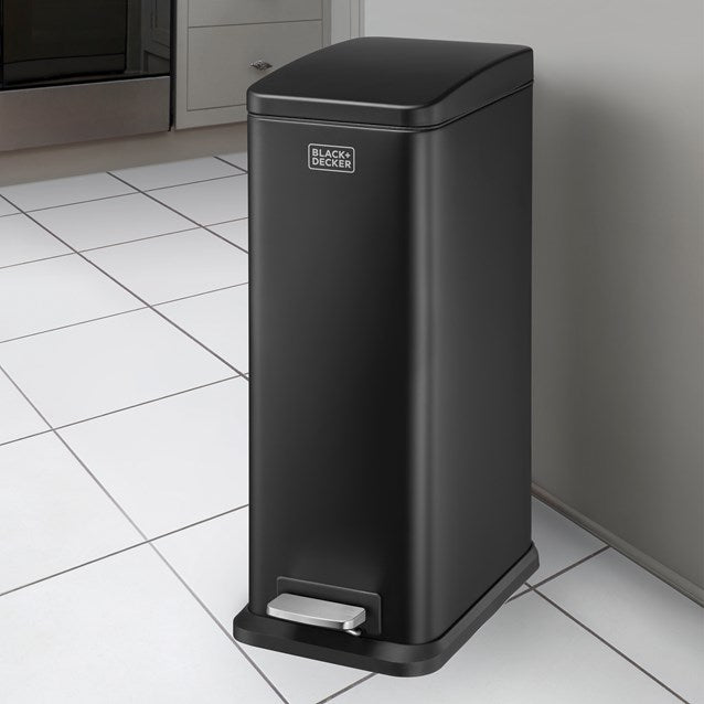 Black + Decker 20 L Bin - Black