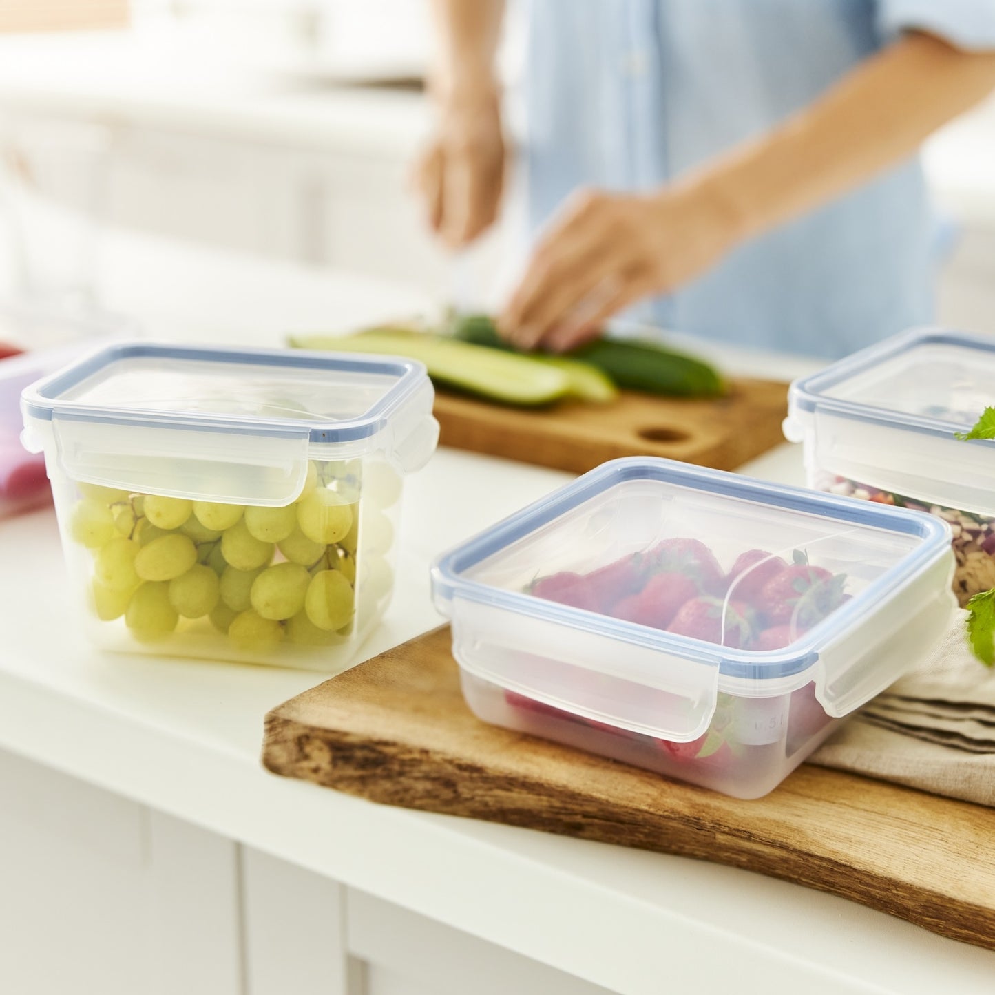 Rotho Clic and Lock Food Keeper - 1 L