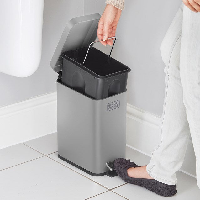 Black + Decker 5 L Slim Bin - Grey